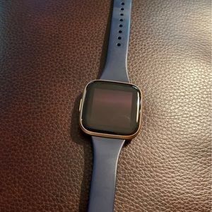 Fitbit Versa 2